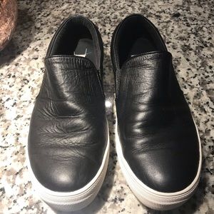Gills by Steve Madden genuine leather